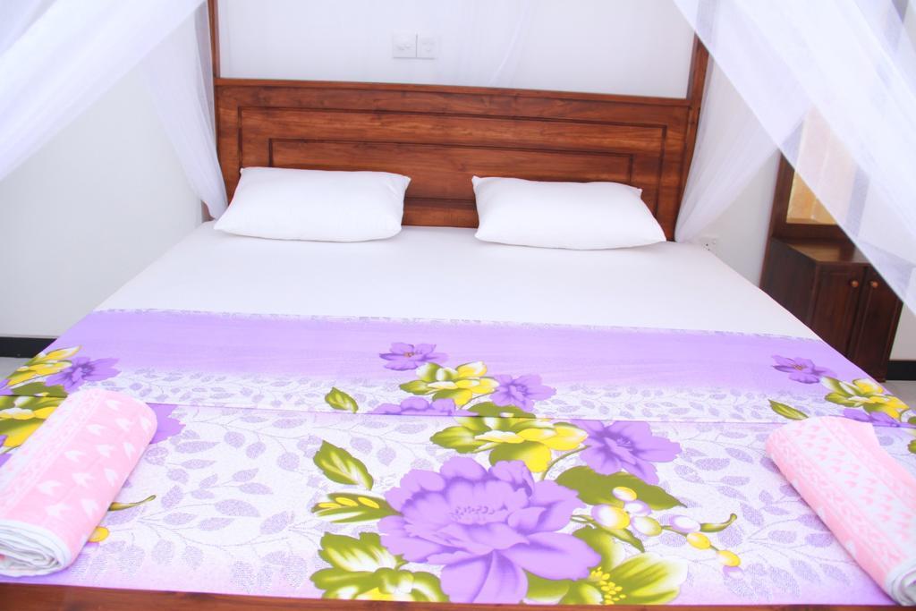 ホテル Orchid Rest ミリッサ 部屋 写真